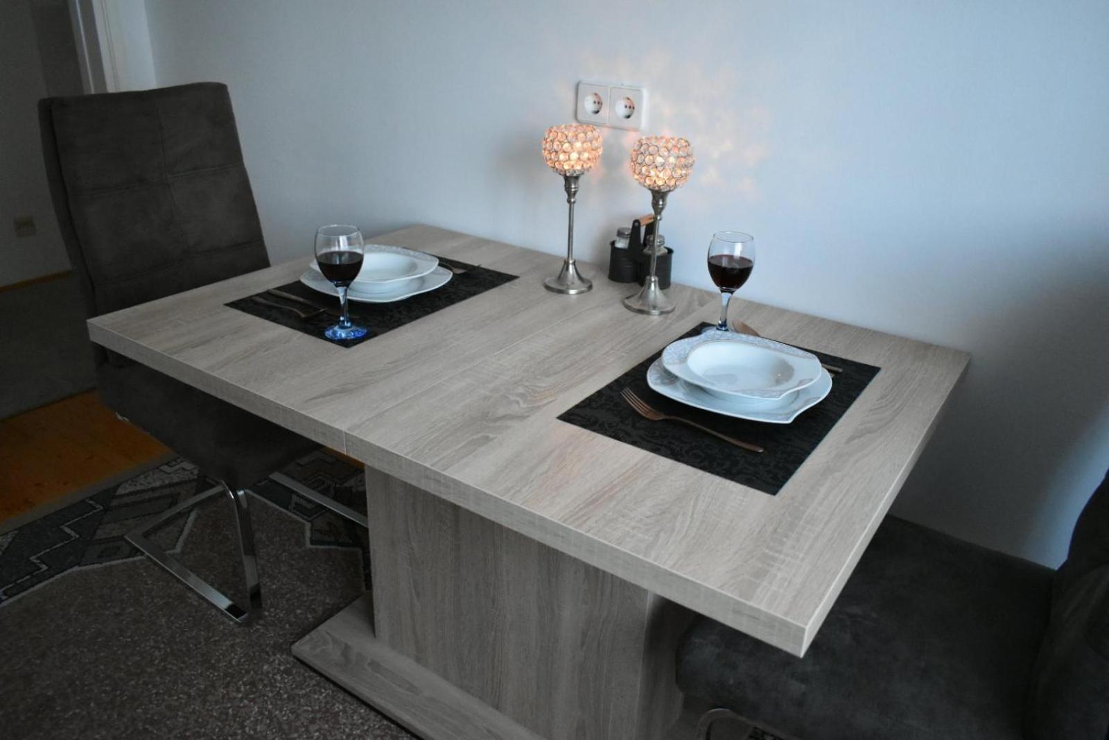 Apartment 3 Min. Away *