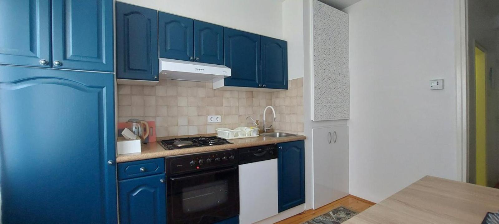 3 Min. Away Appartement *
